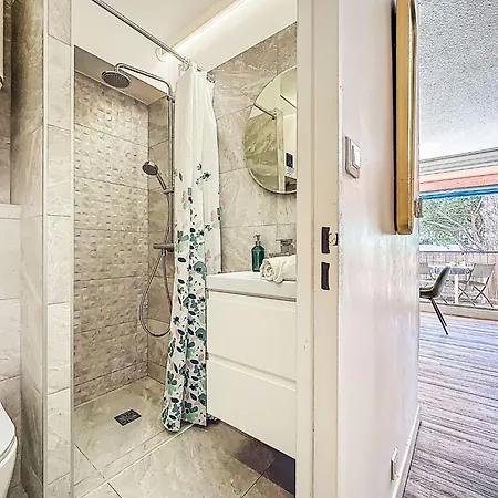 Isis Ii By Interhome